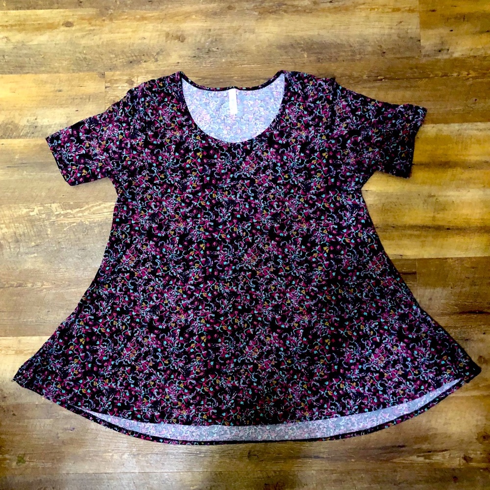 Lularoe Perfect T